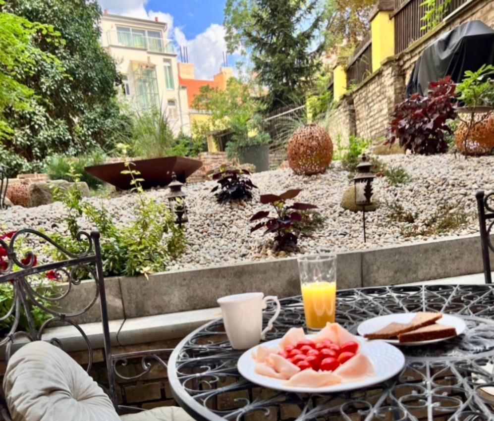 Amazing Flat With Garden, Vinohrady Near Center Apartment Prague